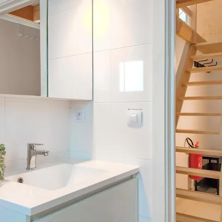 Lovely In With Kitchen Holiday home